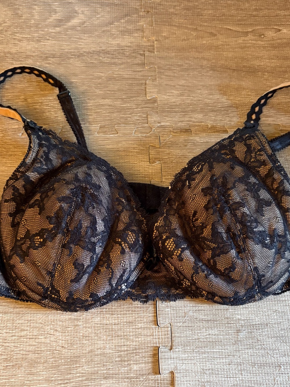 VTG Victoria's Secret Dream Angels Push Up 36C underwire padded lace Bra